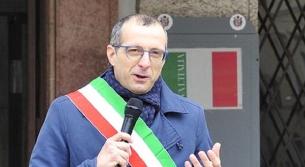 Ricci, continuano le voci sulla candidatura del sindaco di Pesaro alla segreteria del Pd: a fine gennaio la deadline