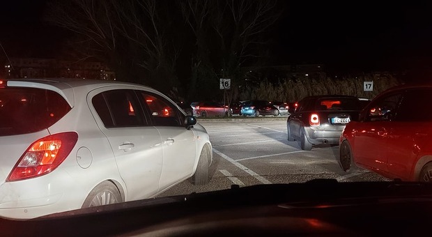 Post partita infinito ad Ancona tra sosta caos e traffico in tilt: oggi summit tra Ancona, Polizia e Comune