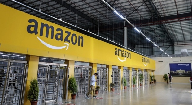 Amazon nelle Marche, ecco a che punto è la trattativa. Interporto ha chiesto sei milioni per l'area della sede. «Risposta in tempi brevi»
