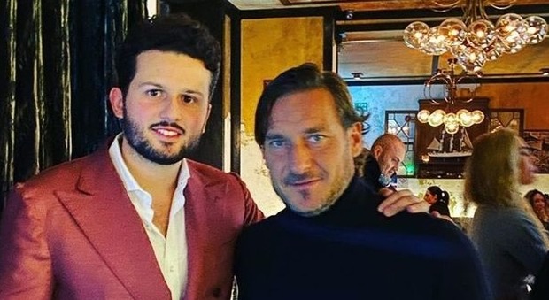 Andrea Reitano del ristorante Santo Mare a Londra e Francesco Totti