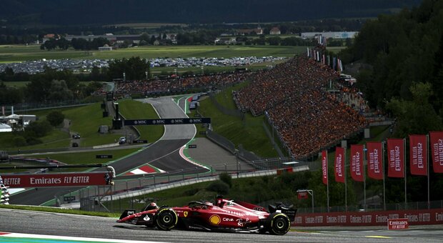 La Ferrari di Lecrerc si aggiudica il Gp d'Austria: «Grazie ragazzi, ma quanta paura»