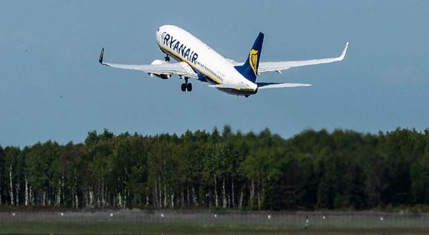 Ryanair e i voli cancellati, "abbiamo le prove che si rifiutano di dare i risarcimenti"