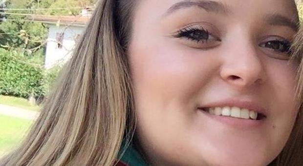 Pordenone, spaventosa caduta con lo slittino: Liliana muore a 19 anni