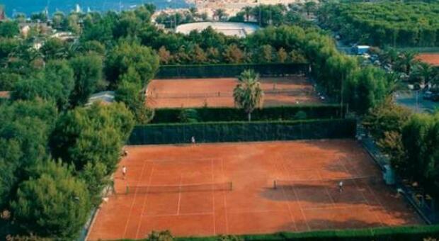 Circolo tennis Maggioni, addio project financing: un bando per il restyling da 1,5 milioni