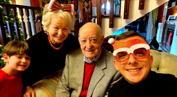 Carlo Mazzone su Twitter a 83 anni: l'ex tecnico diventa social grazie al nipote
