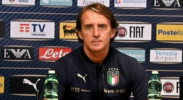 Roberto Mancini, prolungato fino al 2026 il contratto con la Nazionale: «Felice per il rinnovo»