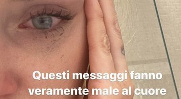 Chiara Ferragni appello in lacrime in diretta: «Ragazze, denunciate chi abusa di voi»