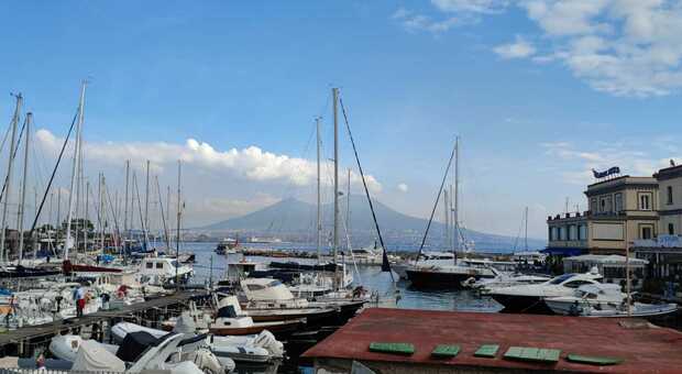Napoli per la Cnn è l'unica città italiana "da non perdere" nel 2022. «Pulsa di energia»