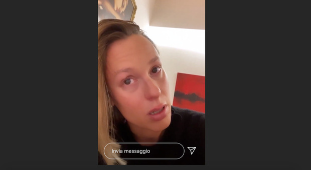 Federica Pellegrini positiva al coronavirus: l'annuncio in lacrime su Instagram