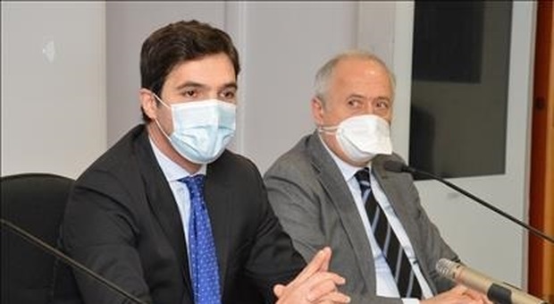 Il presidente della Regione Marche Francesco Acquaroli e l'assessore alla sanità Filippo Saltamartini