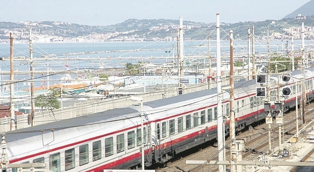 L'ira di Confindustria: «I piani sulla ferrovia Adriatica penalizzano Ancona»