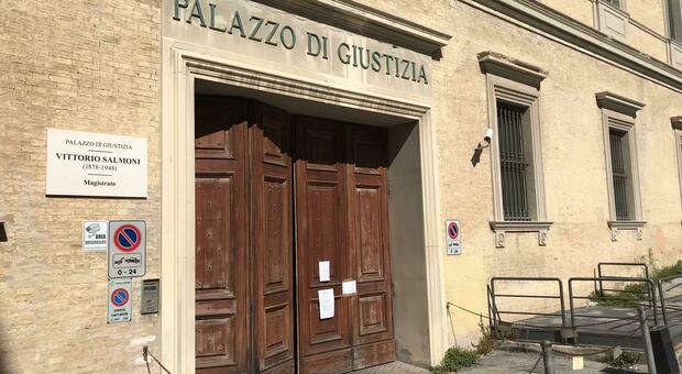 Delitto di Natale a Pesaro, Rocco Versace rinviato a giudizio con l'accusa di aver aiutato a pianificare l'omicidio di Marcello Bruzzese