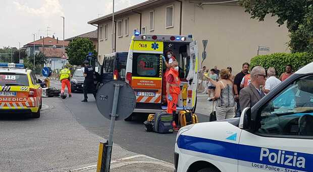 Incidente a San Giovanni in Marignano, ragazza travolta da un furgone vicino al fuori strada mortale di Erika Mammarella