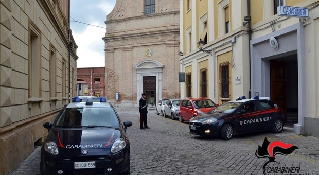 Condannato ladro seriale: aveva commesso 5 furti a Senigallia nel 2010. I Carabinieri lo arrestano