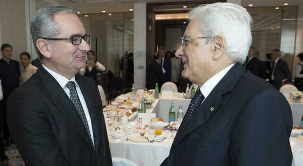 Il Presidente della Repubblica Italiana Sergio Mattarella e Francesco Stefanelli, Presidente Ariston Thermo Vietnam