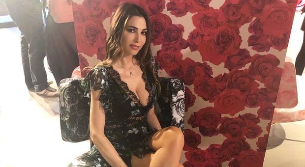 Cecilia Capriotti truffata online: «Ho perso 10mila euro, il responsabile ha raggirato e tentato di stuprare un'altra showgirl italiana»