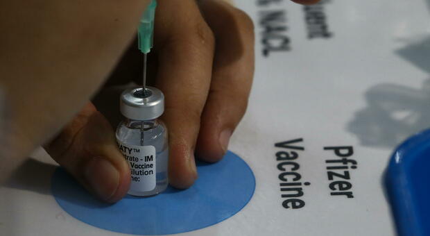 Terza dose di vaccino: Pfizer ha chiesto ufficialmente l'autorizzazione