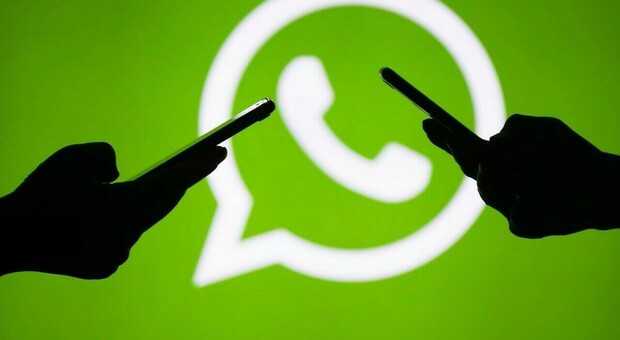 Whatsapp, la rivoluzione che tutti aspettavano: arriva la funzione «invisibile» quando si è online