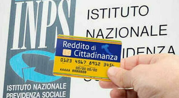 Reddito di cittadinanza, «referendum per abolirlo». Renzi: martedì lo presentiamo in Cassazione