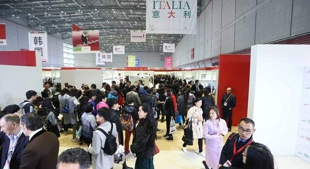 In vetrina a Shangai la moda italiana riesce a diventare ancora più chic