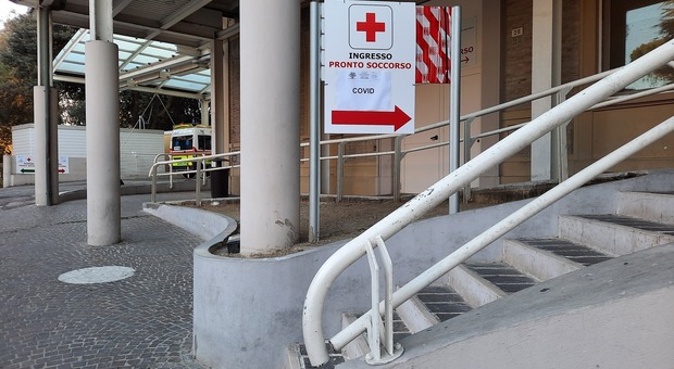 Il pronto soccorso dell'ospedale di Pesaro