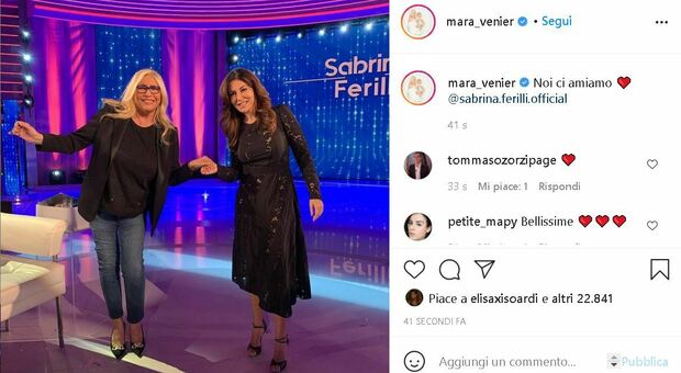 Sabrina Ferilli a Domenica In: «Fui scartata perché troppo 'italica'». E Mara Venier le insegna a usare Instagram