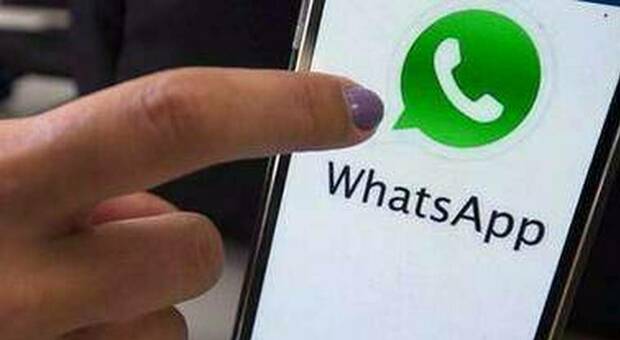 Whatsapp l'addio ad alcuni Iphone: dal 24 ottobre non sarà più disponibile su alcuni modelli. Ecco quali