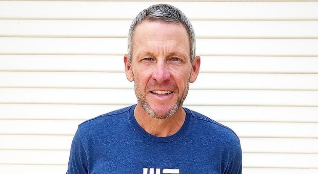 Lance Armstrong choc: «Il doping già a 21 anni, non posso escludere che mi abbia causato il cancro»