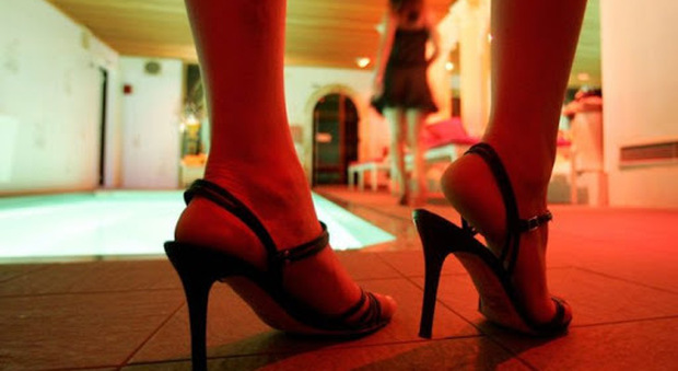 Sono state ferma 4 prostitute in 4 diversi appartamenti di Fano