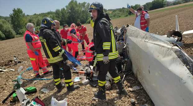 Ultraleggero si schianta in fase di atterraggio, feriti turisti due tedeschi