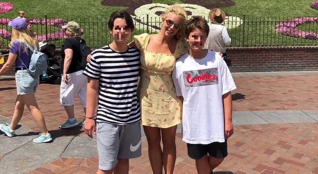 Britney Spears perde la custodia dei figli per colpa del padre violento