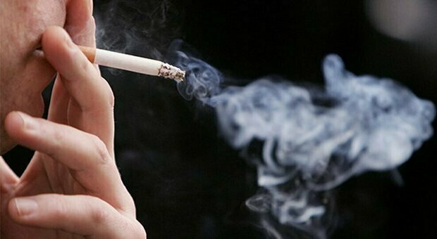Il consiglio comunale di Tolentino ha detto no al fumo all'aperto