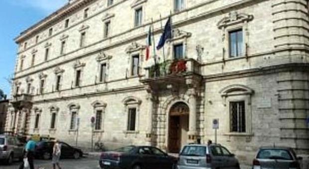 Ascoli, la Provincia in rosso mette in vendita ​Palazzo San Filippo