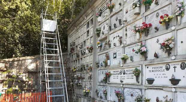 Cimitero di Gallignano, da tre anni è un incompiuta. E l'assessore si scusa con i cittadini