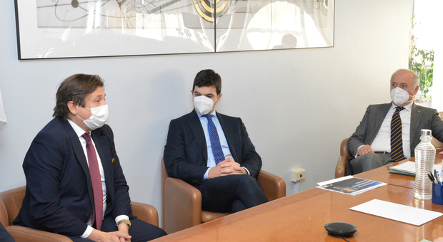 Il vice ministro alla sanità Sileri incontra il presidente Acquaroli e gli assessori