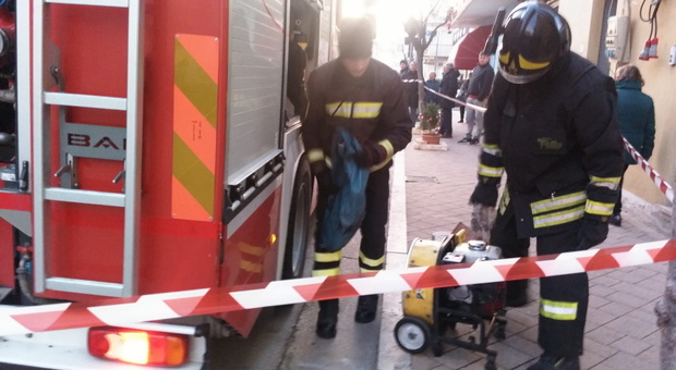 Ascoli, scopre in tempo la fuga di gas: tragedia sfiorata in un condominio da 23 appartamenti
