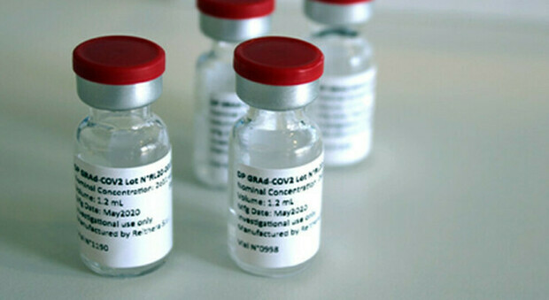Il vaccino Johnson & Johnson funziona contro la variante sudafricana e riduce il contagio. Sabato l'autorizzazione dalla Fda