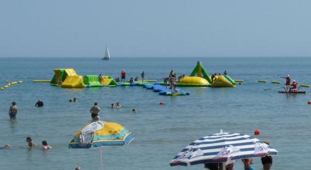 Pesaro, il parco acquatico finalmente è realta: festa e giochi all'inaugurazione