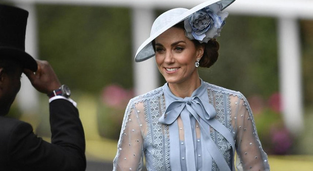 Kate Middleton, l'indiscrezione choc: «Le regole rigorose che richiede per starle accanto...»