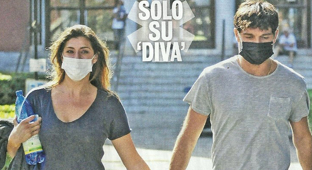 Elisa Isoardi e Raimondo Todaro passeggiano insieme (Diva e donna)