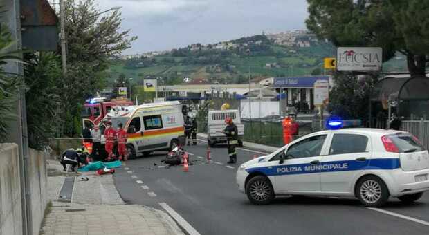 La tragedia all'incrocio tra via Ancona e via San Biagio a Osimo