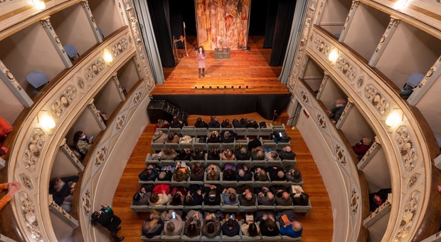 Teatro Mugellini, grandi numeri per la partenza della stagione dopo il lungo stop causa covid