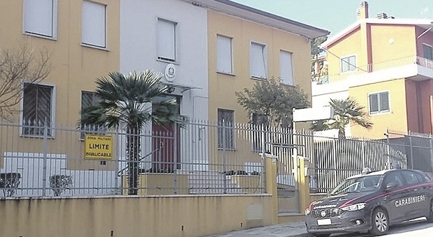 Mondolfo, spacciano marijuana dietro il convento: denunciati tre baby pusher minorenni