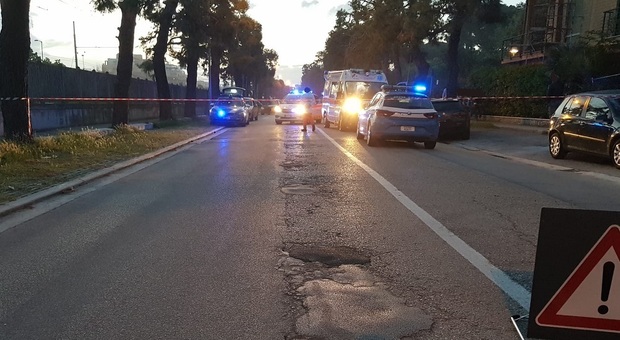 Giovane morto in moto, nuove indagini sul dosso a Porto San Giorgio. Agostini: «Un pericolo per chi guida»