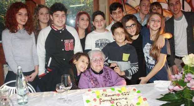 Con Nonna Ada un'altra centenaria nelle Marche