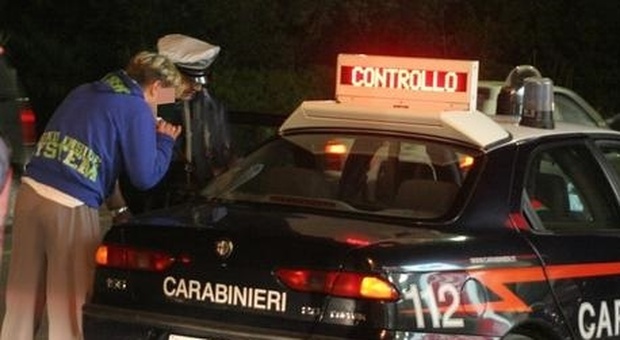 Ubriachi e drogati alla guida oppure senza assicurazione: strage di patenti nel Maceratese