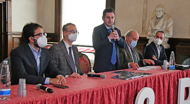 Il sindaco Fioravanti presenta gli eventi di Ascoli2024