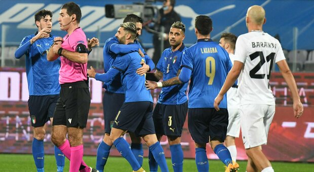 Italia-Estonia 4-0: azzurri senza problemi, doppietta di Grifo e reti di Bernardeschi e Orsolini. Evani può sorridere