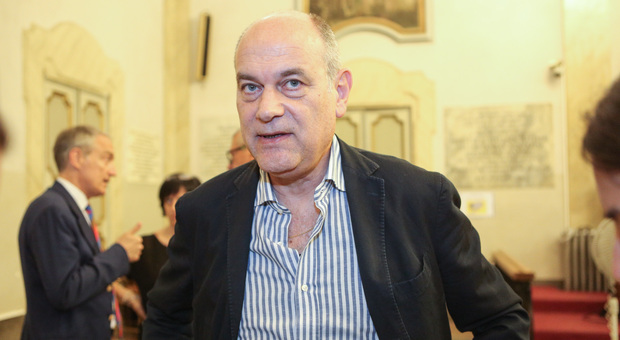 Il sindaco di Jesi Massimo Bacci