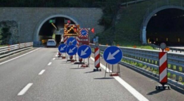 Autostrada A14, code e traffico. Oggi cantiere inderogabile tra Senigallia e Marotta, da lunedì chiudono per lavori 4 caselli. Foto generica